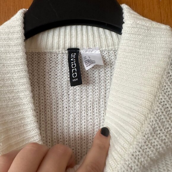 H&M White Knit Sweater - Picture 2 of 3
